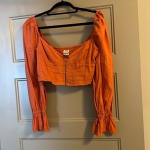 (Make a reasonable offer and it’s yours) 
Cute crop top from Urban Outfitters.